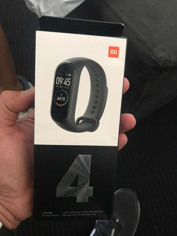 xiaomi mi band 4